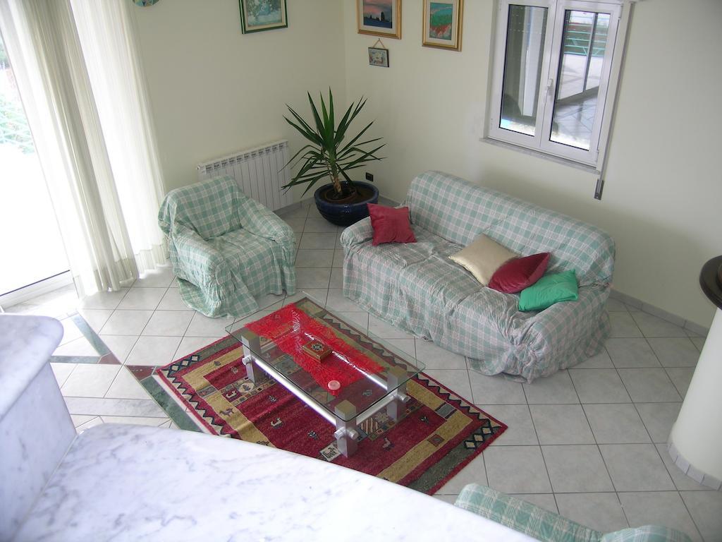 Villa Acquamarina Calasetta Buitenkant foto