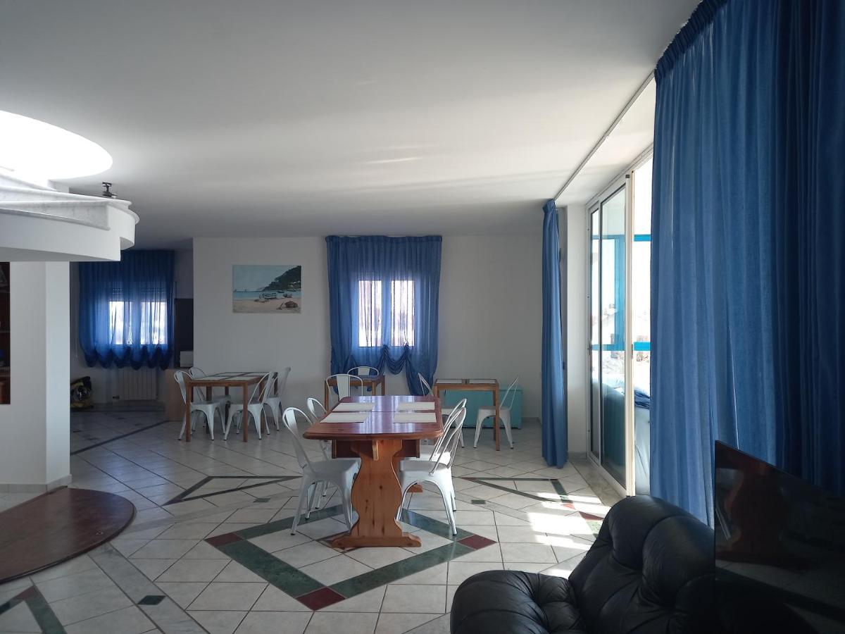 Villa Acquamarina Calasetta Buitenkant foto